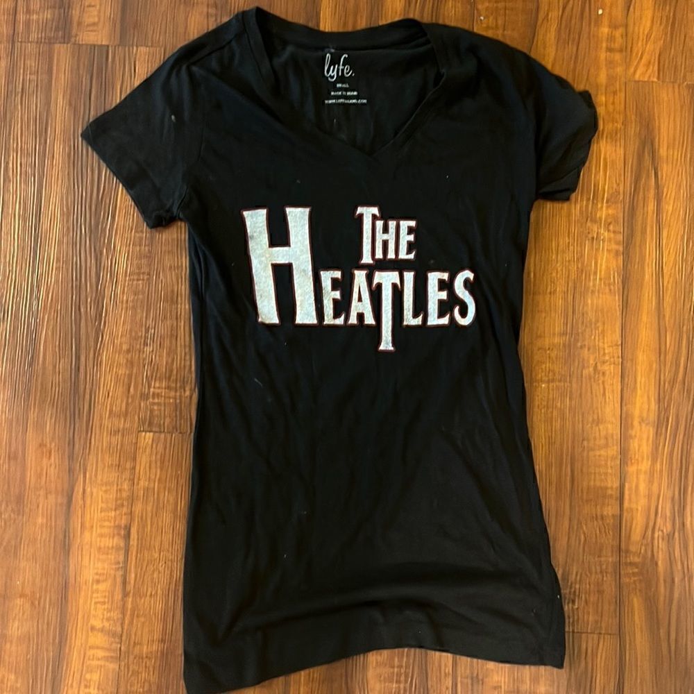 The Heatles - HEAT NBA Shirt - Black and Red Size Small - Like New